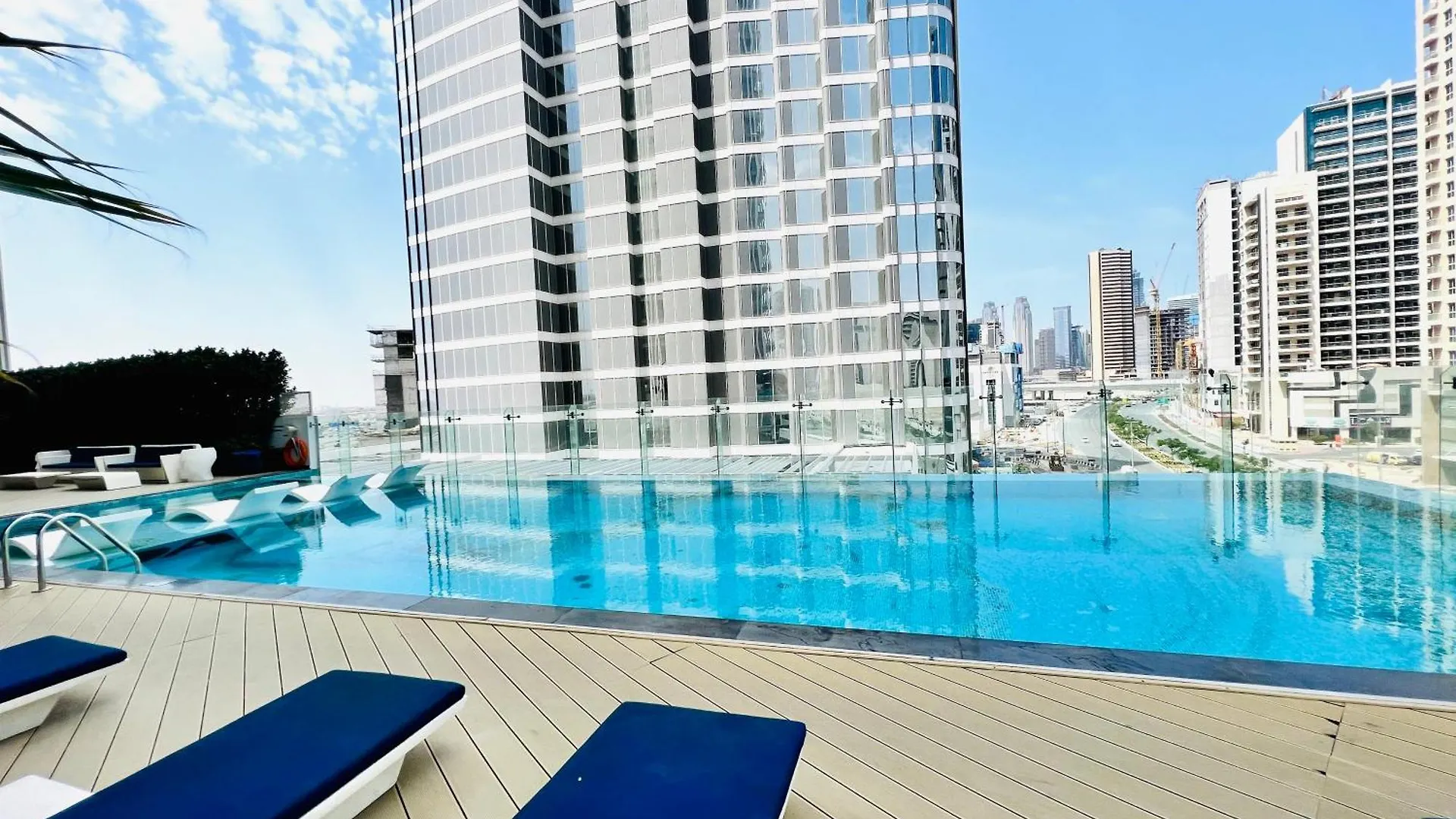 Apartment Modern Studio In Business Bay Dubai