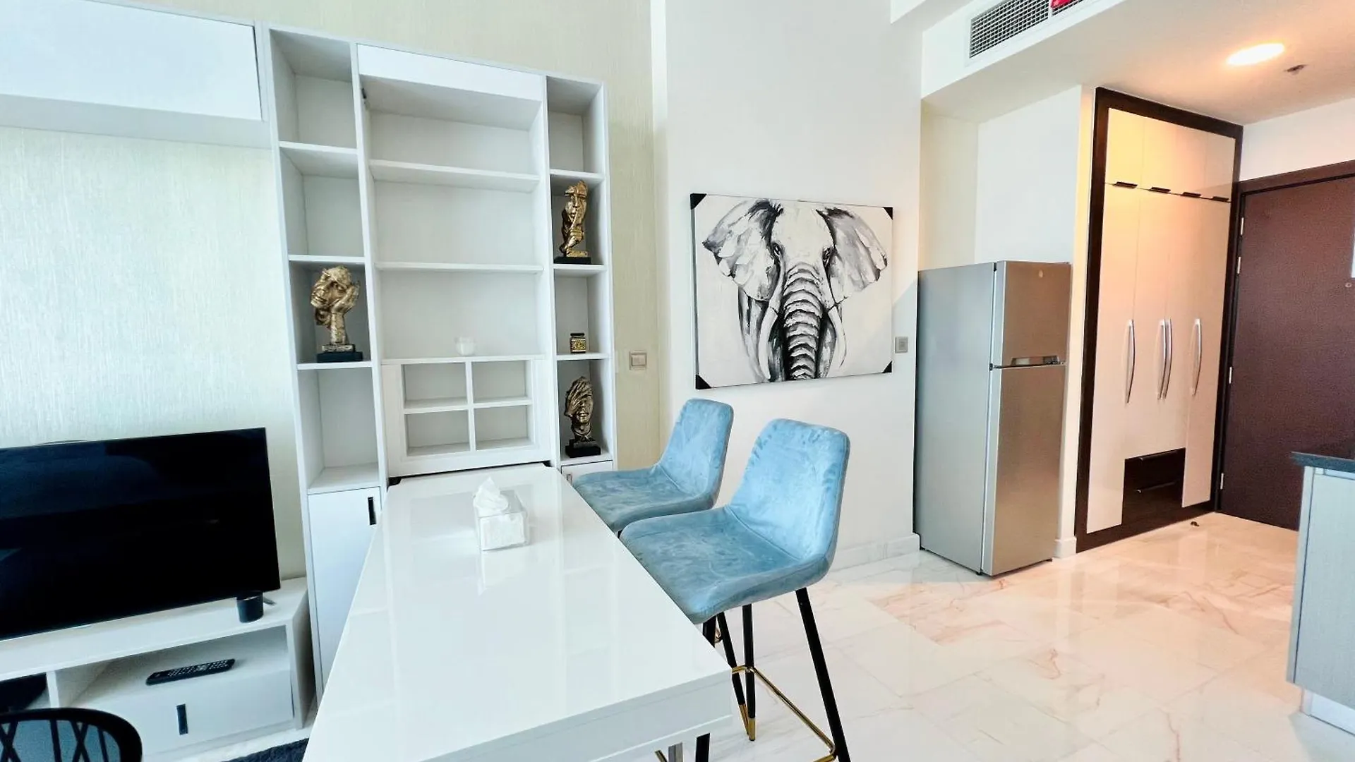 Modern Studio In Business Bay دبي الإمارات العربية المتحدة