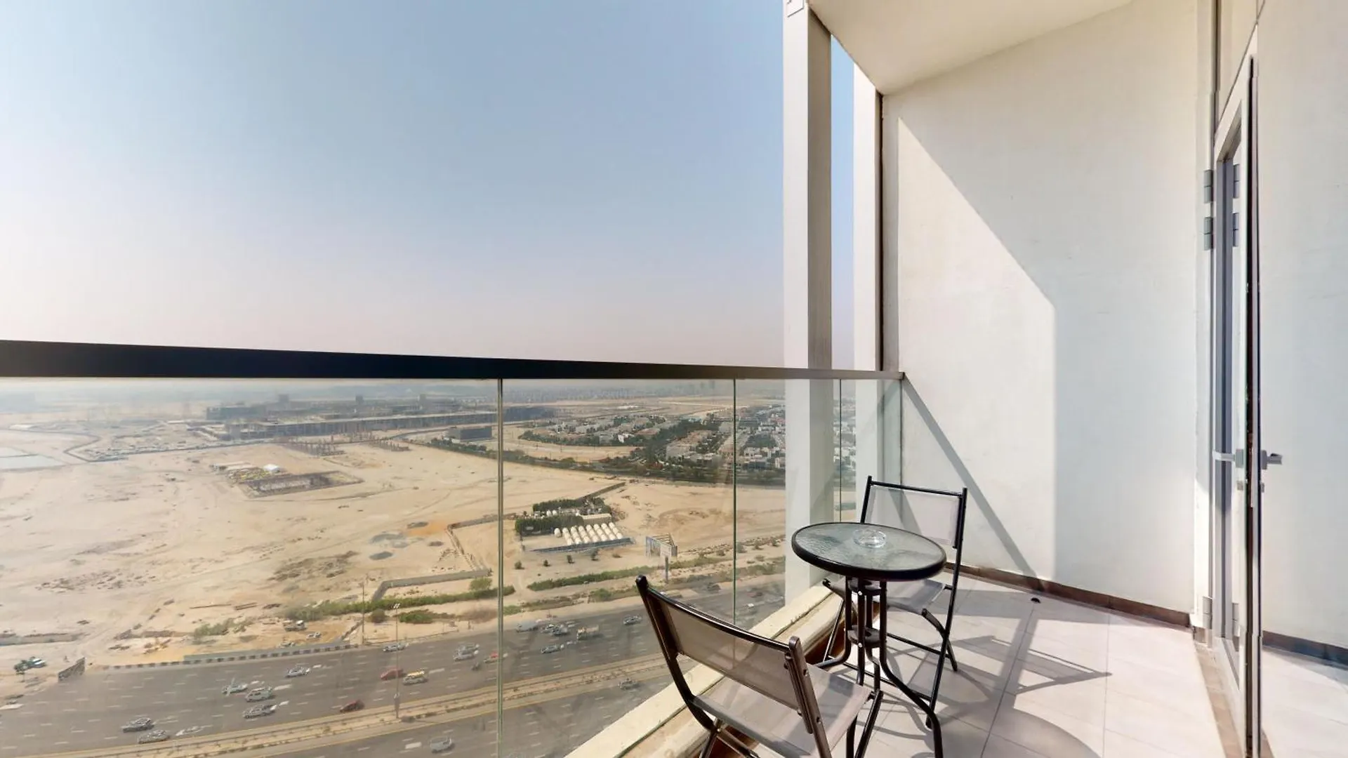 Modern Studio In Business Bay دبي